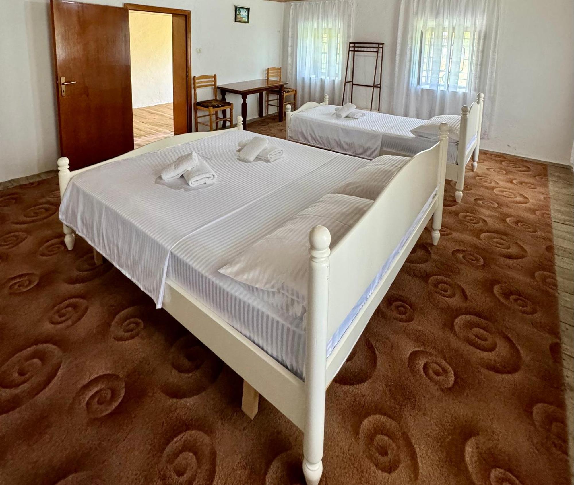 Koman Guest House Noku מראה חיצוני תמונה